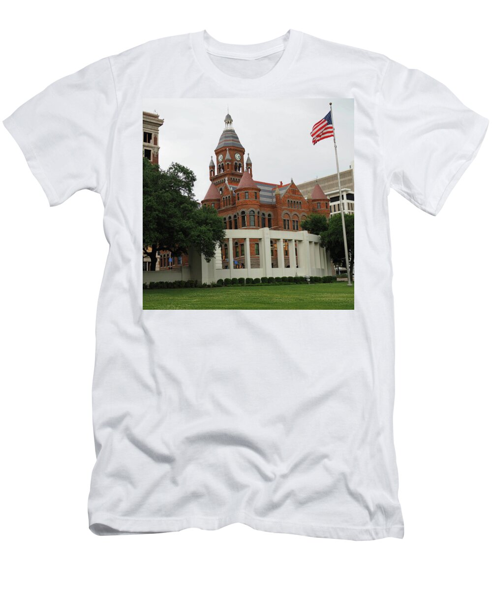 Red T-Shirt featuring the photograph Old Red Court Hose in Dallas by C Winslow Shafer