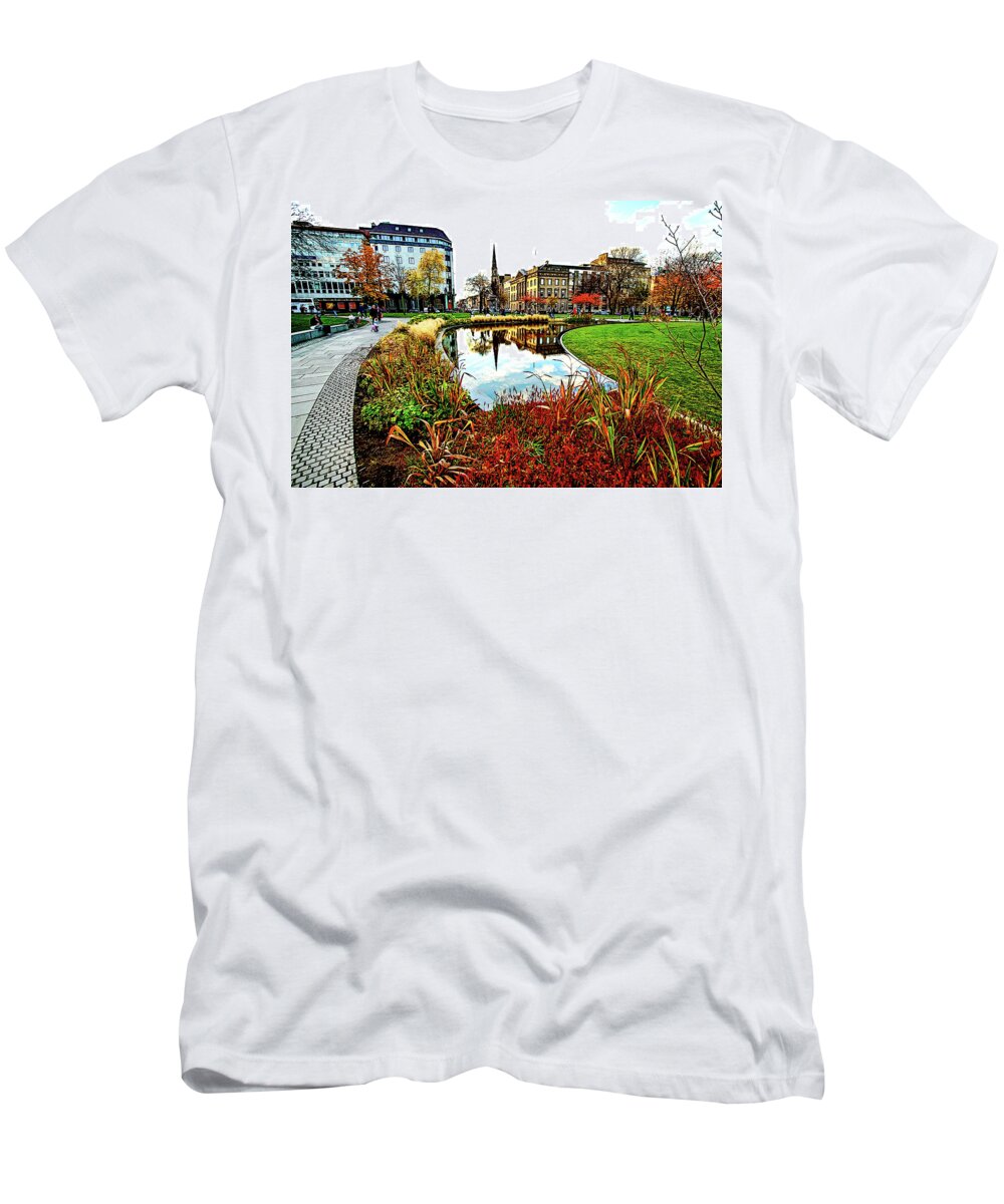 Scotland T-Shirt featuring the digital art St George's Square by SnapHappy Photos