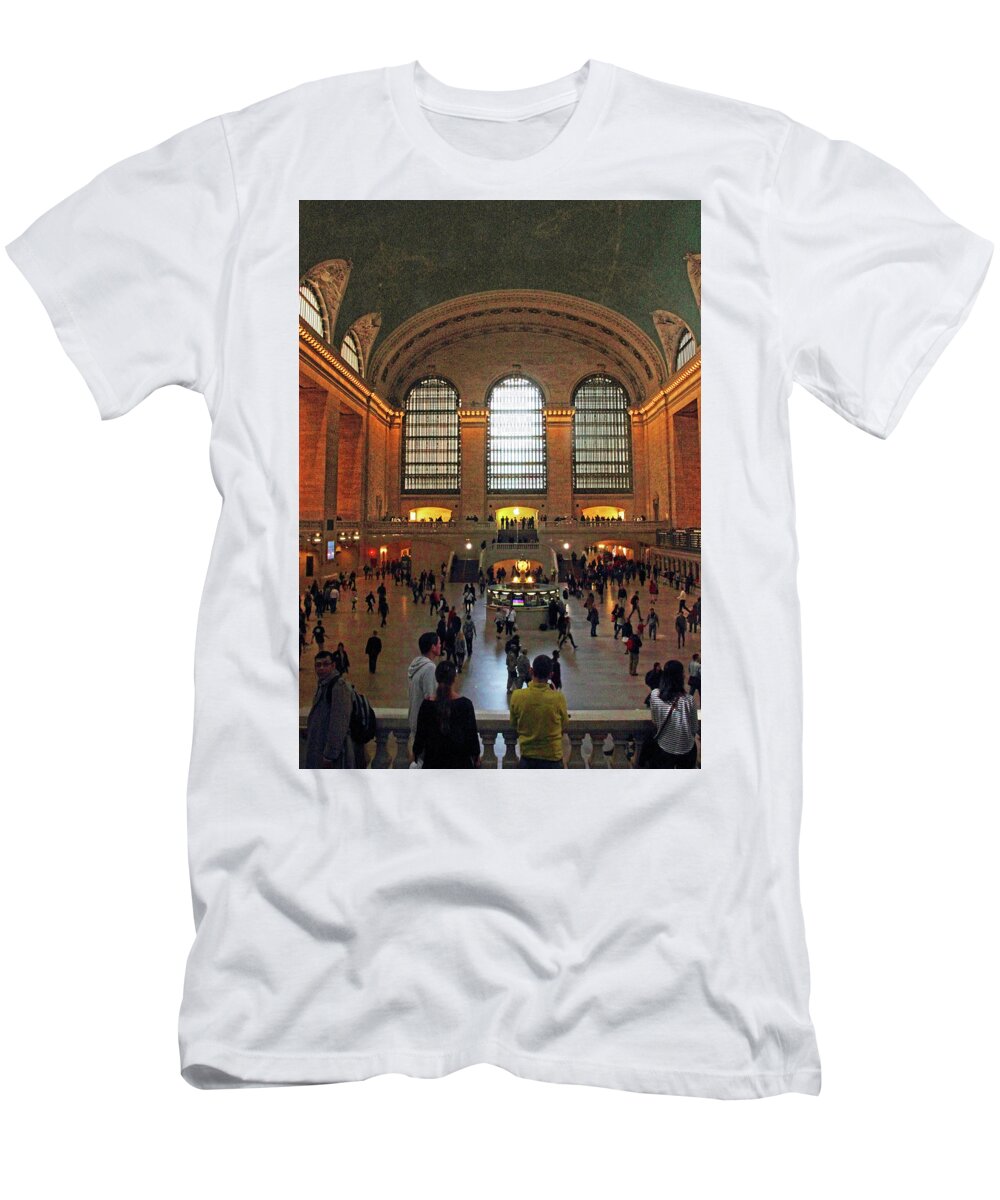 Grand Central Terminal T-Shirt featuring the photograph Watching the Watchers by Jessica Jenney