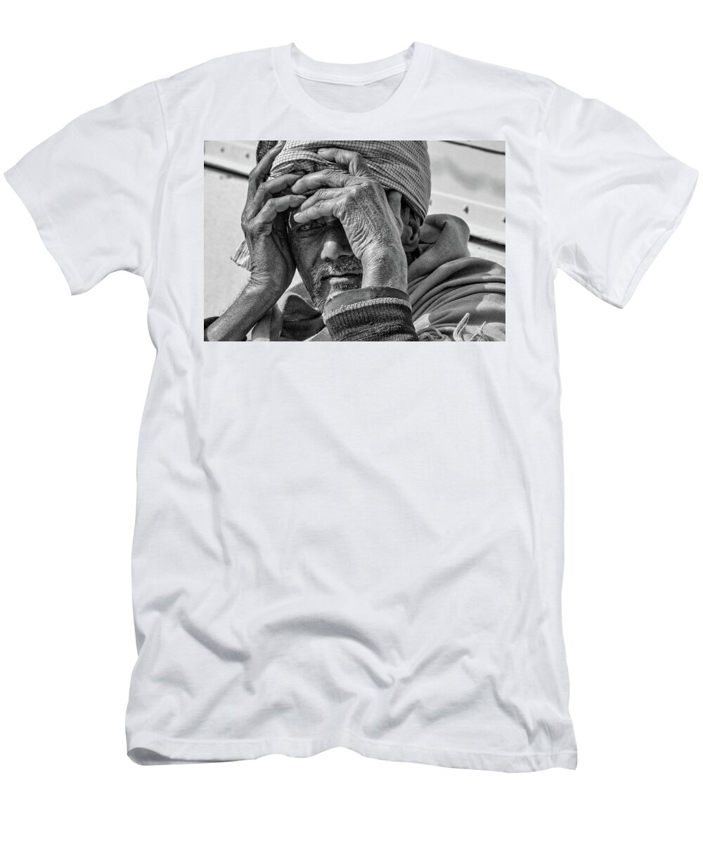 Kathmandu T-Shirt featuring the photograph What is his story? by Leslie Struxness