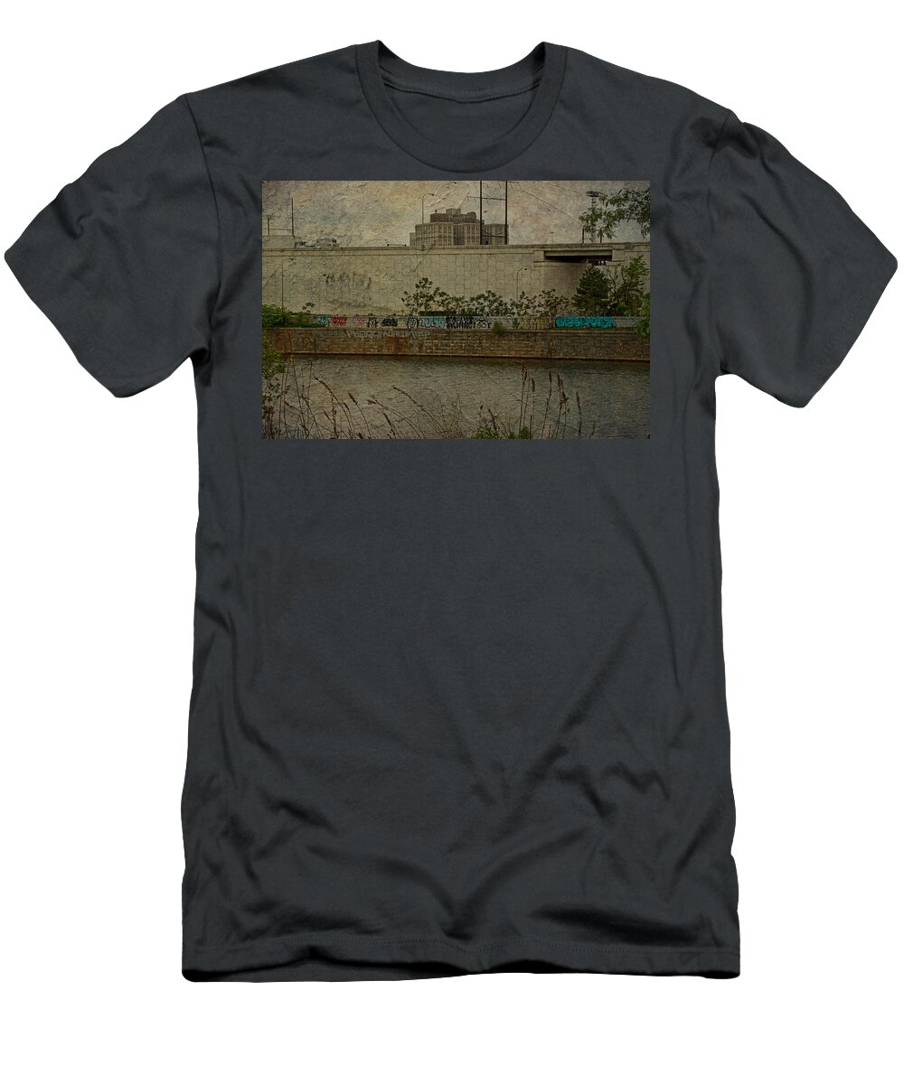 Philadelphia T-Shirt featuring the photograph Across The Schuylkill River In Philadelphia - Pennsylvania - USA by Carol Senske