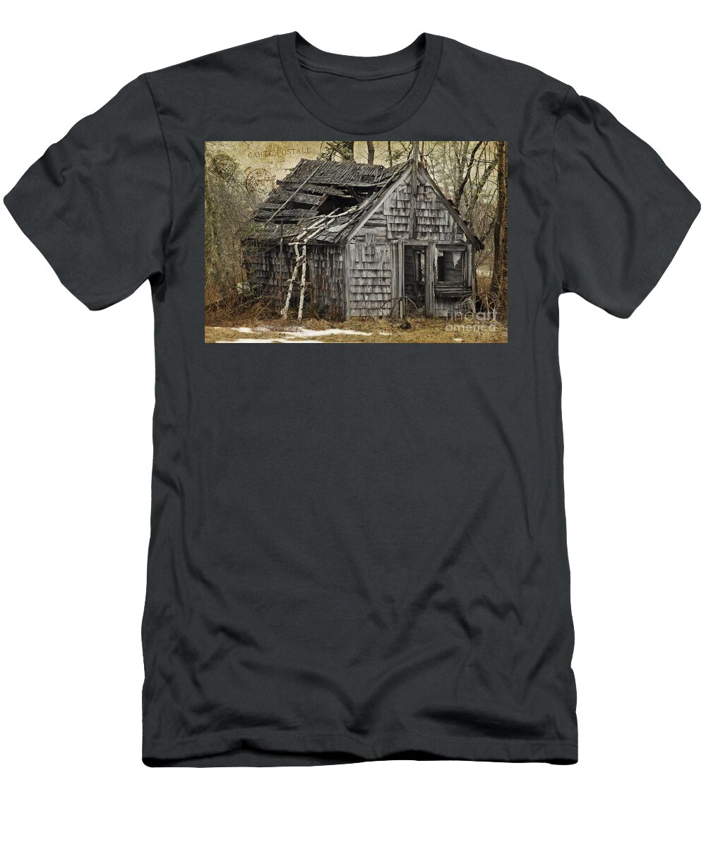  Maine T-Shirt featuring the photograph Rickety old Shack by Karin Pinkham