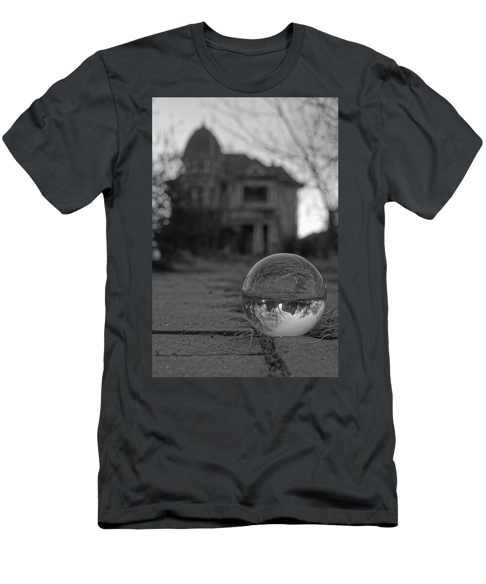 Perspective T-Shirt featuring the photograph A little different perspective by Jonathan Davison
