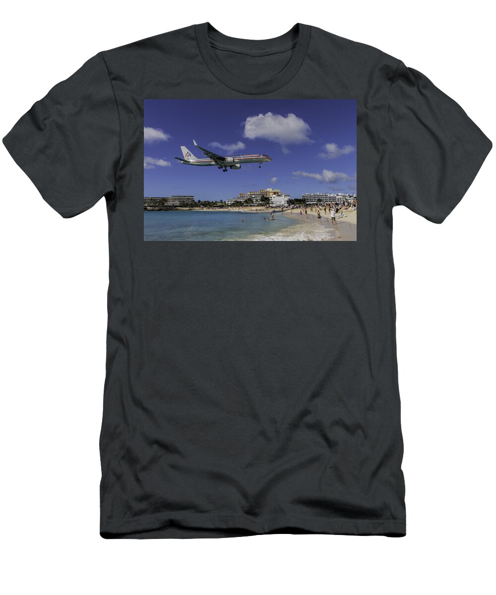 American Airlines T-Shirt featuring the photograph American Airlines at St. Maarten by David Gleeson