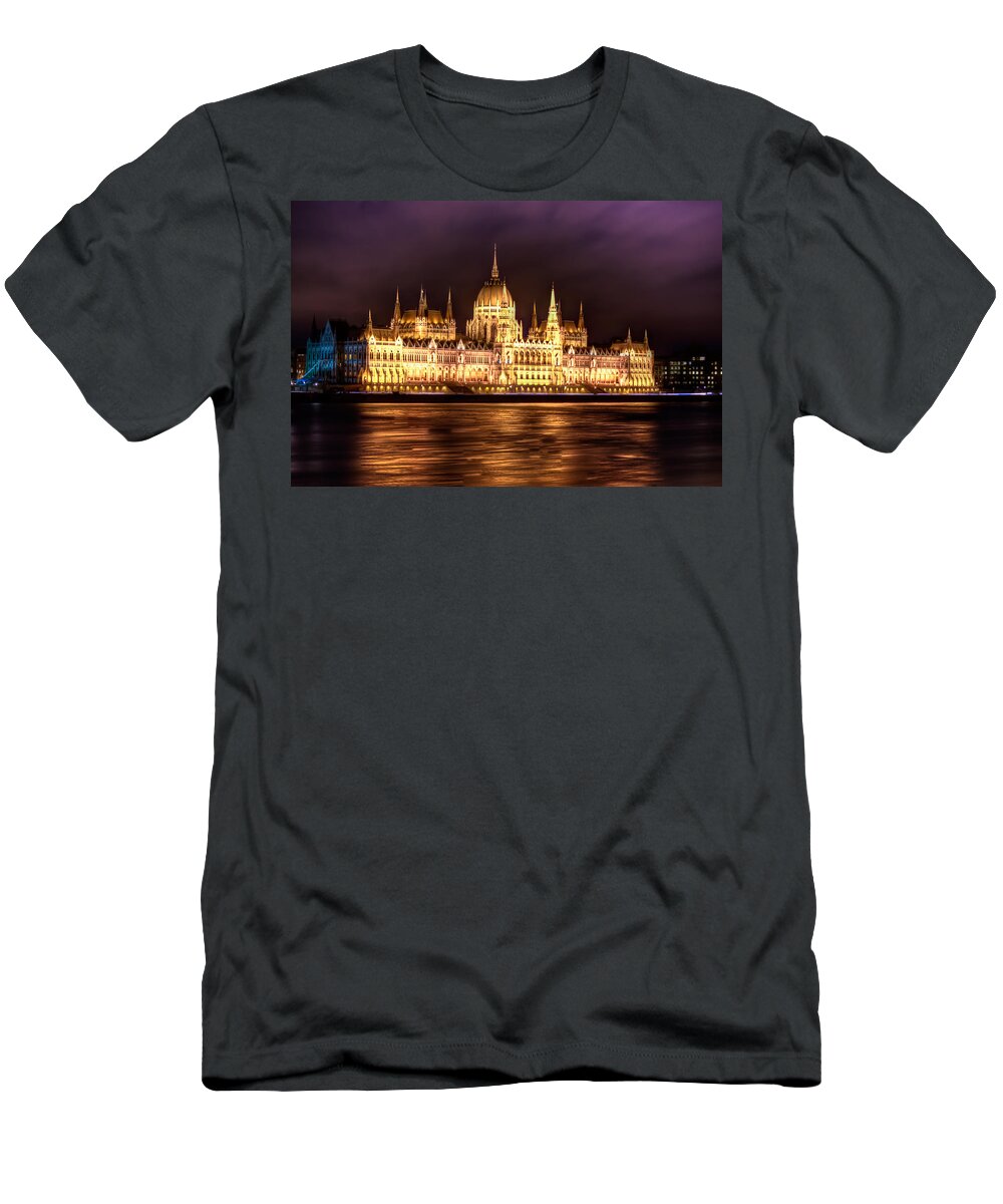 Travel; Landmark; Architecture; Hungary; Famous; Building; Scene; Budapest; City; Night; Hungarian; Cityscape; Capital; Monument; Europe; Danube;culture; Town; Urban; National; Palace; Buda; Dark; Sky; European; ; River; Bridge; Structure; International T-Shirt featuring the digital art Buda Parliament by Nathan Wright