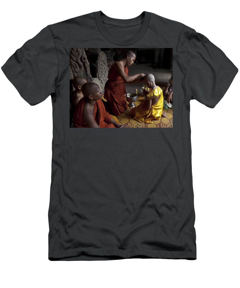 Buddhist-initiation-ceremony T-Shirt featuring the photograph Buddhist Initiation Photograph By Jo Ann Tomaselli by Jo Ann Tomaselli