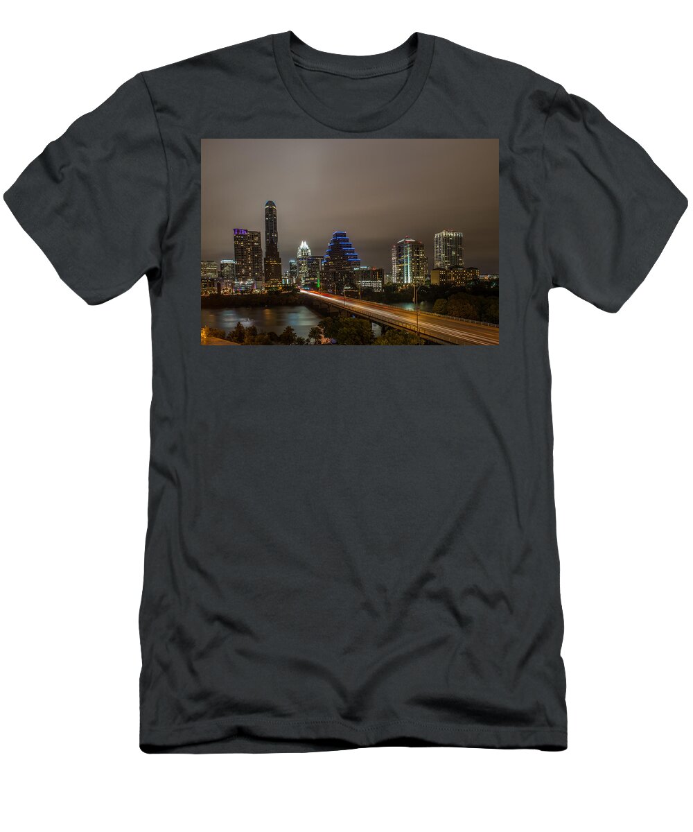 Austin T-Shirt featuring the photograph Congress Avenue Bridge by David Downs