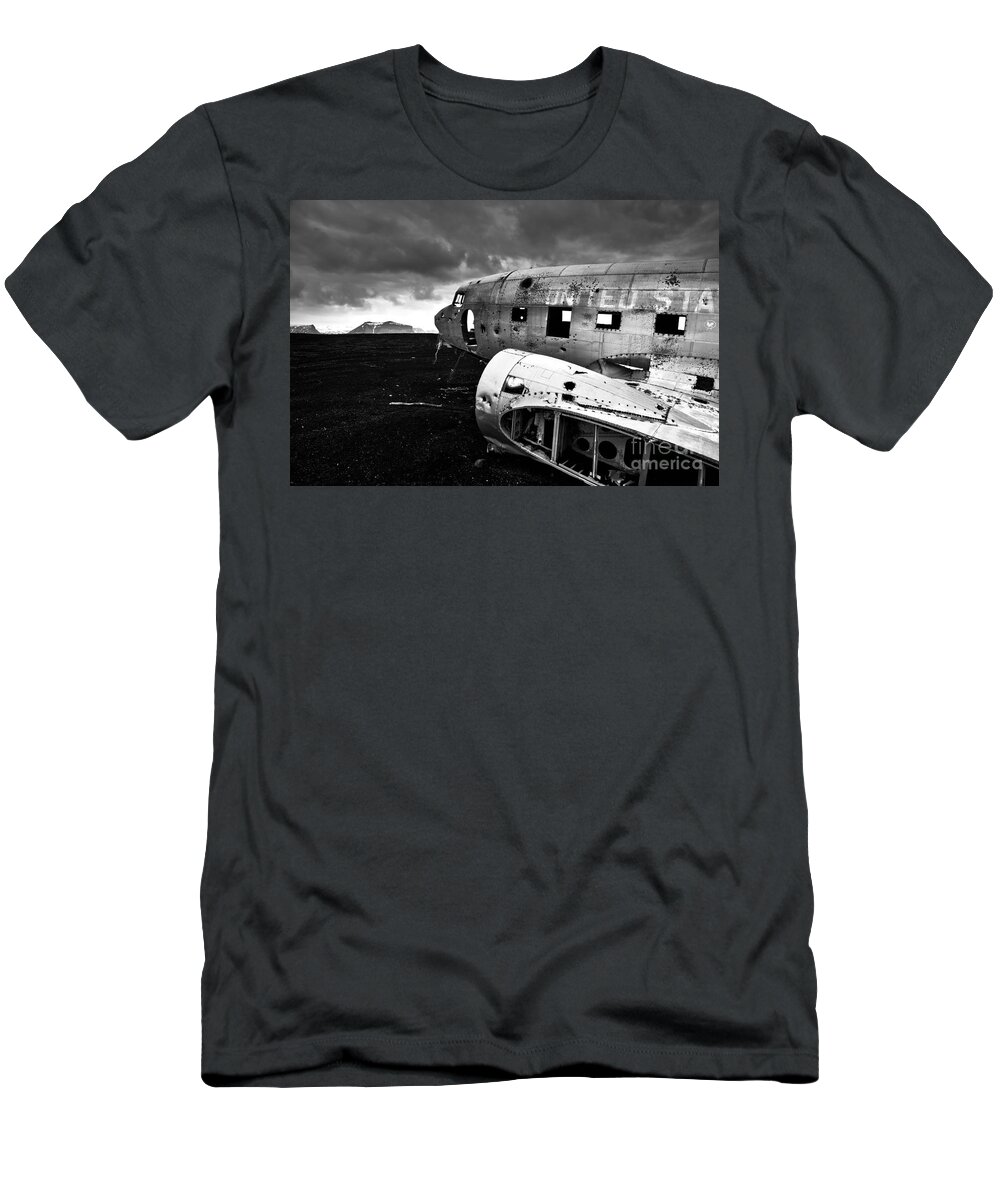 Art T-Shirt featuring the photograph DC-3 iceland by Gunnar Orn Arnason