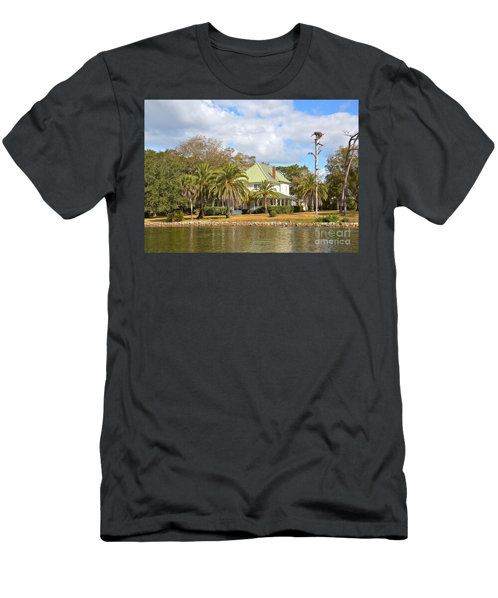 House T-Shirt featuring the photograph Florida Style by Carol Bradley