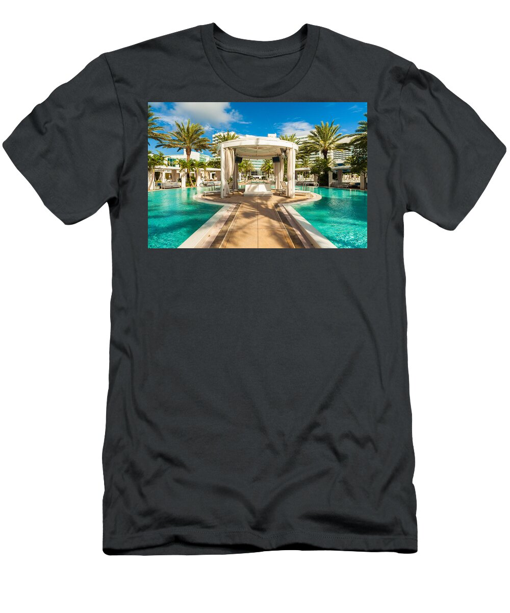 Architecture T-Shirt featuring the photograph Fontainebleau Hotel by Raul Rodriguez