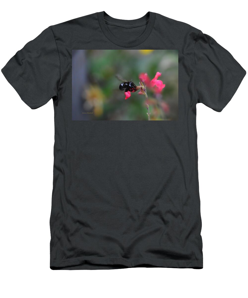 Bee T-Shirt featuring the photograph Gathering by Donna Blackhall