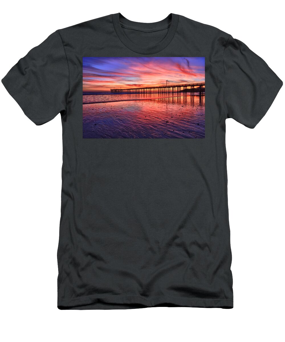Cayucos T-Shirt featuring the photograph Grand Finale by Beth Sargent