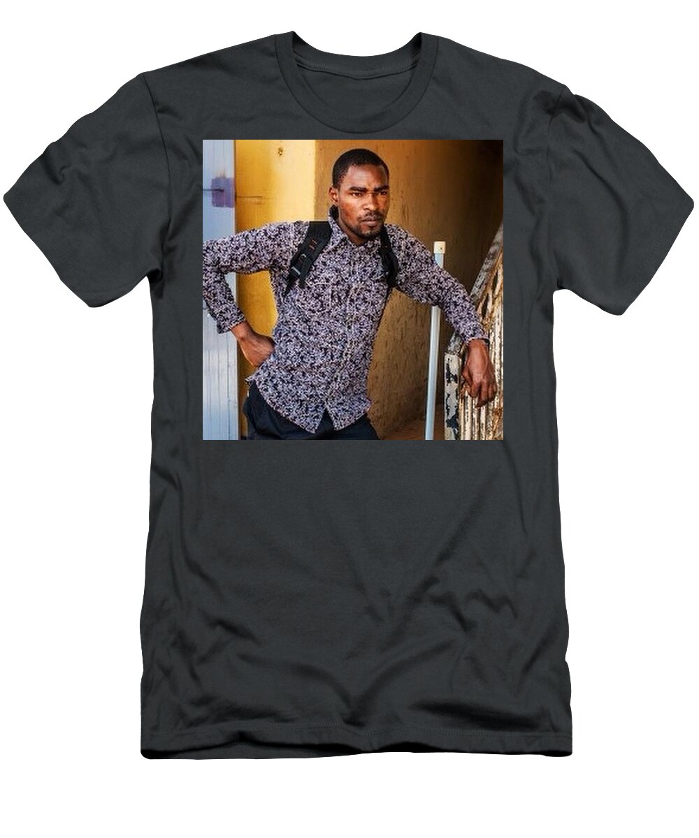 Jos T-Shirt featuring the photograph Issa, A Serious Pose by Aleck Cartwright