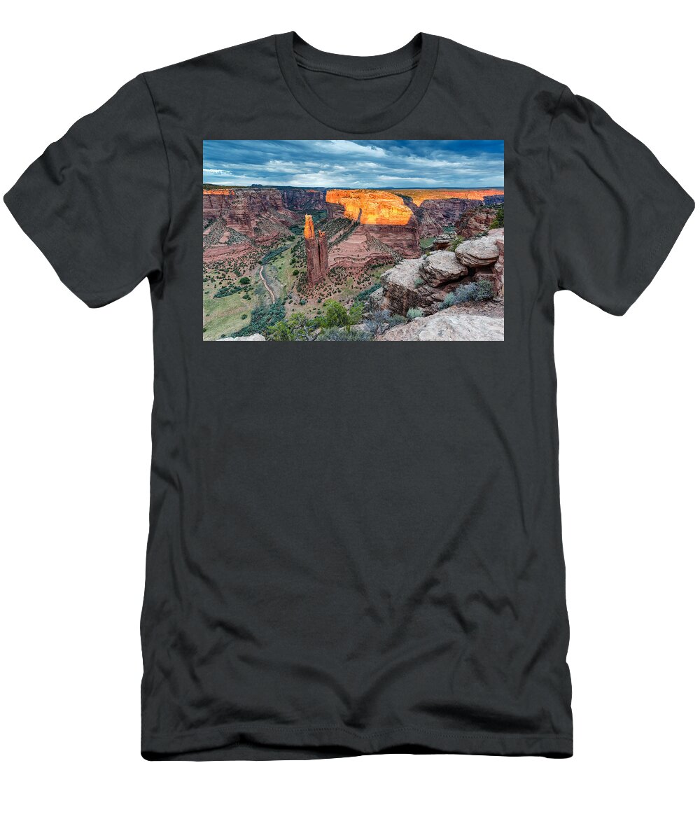 Spider Woman Rock T-Shirt featuring the photograph Last light on Spider Rock Canyon de Chelly Navajo Nation Chinle Arizona by Silvio Ligutti