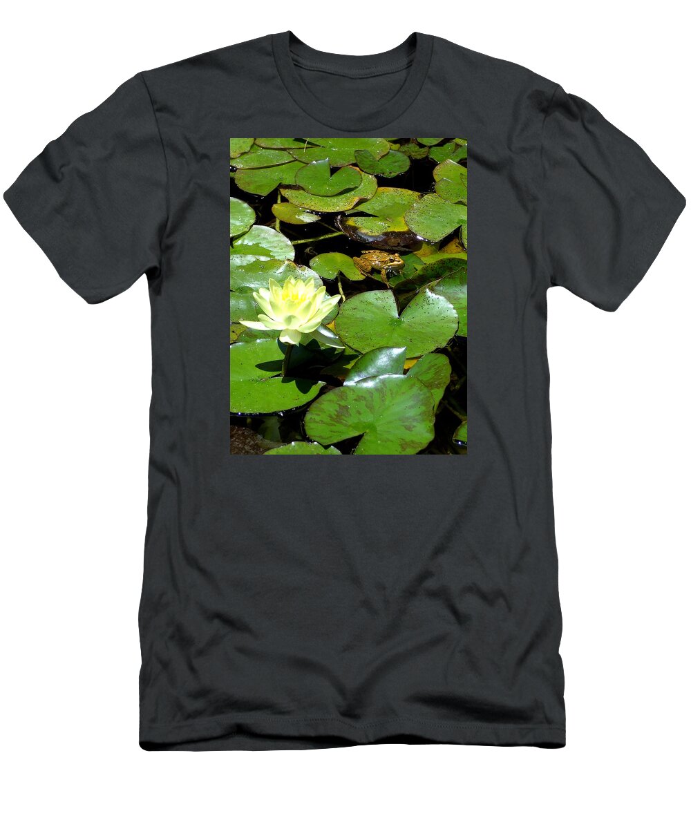Lily T-Shirt featuring the photograph Lily and Amphibian Friend by Steve Kearns