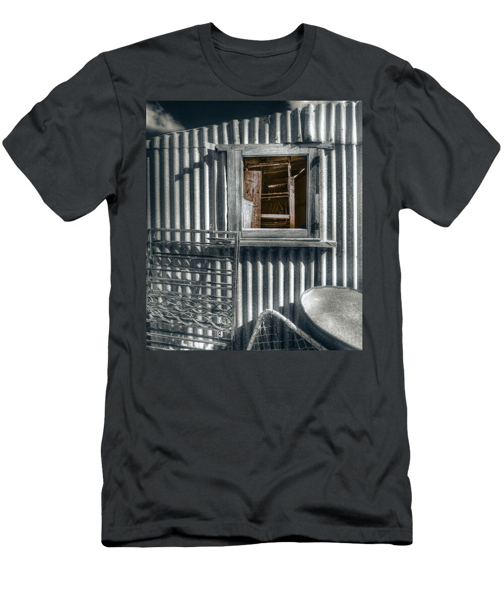 Shed T-Shirt featuring the photograph Looking Back by Wayne Sherriff