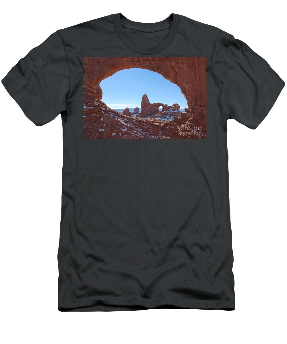 Turret Arch T-Shirt featuring the photograph Looking Through The Window by Adam Jewell