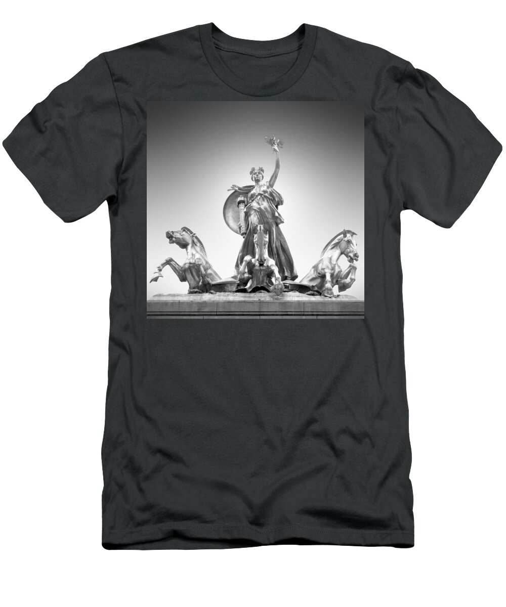 Central Park T-Shirt featuring the photograph Maine Monument by Mike McGlothlen