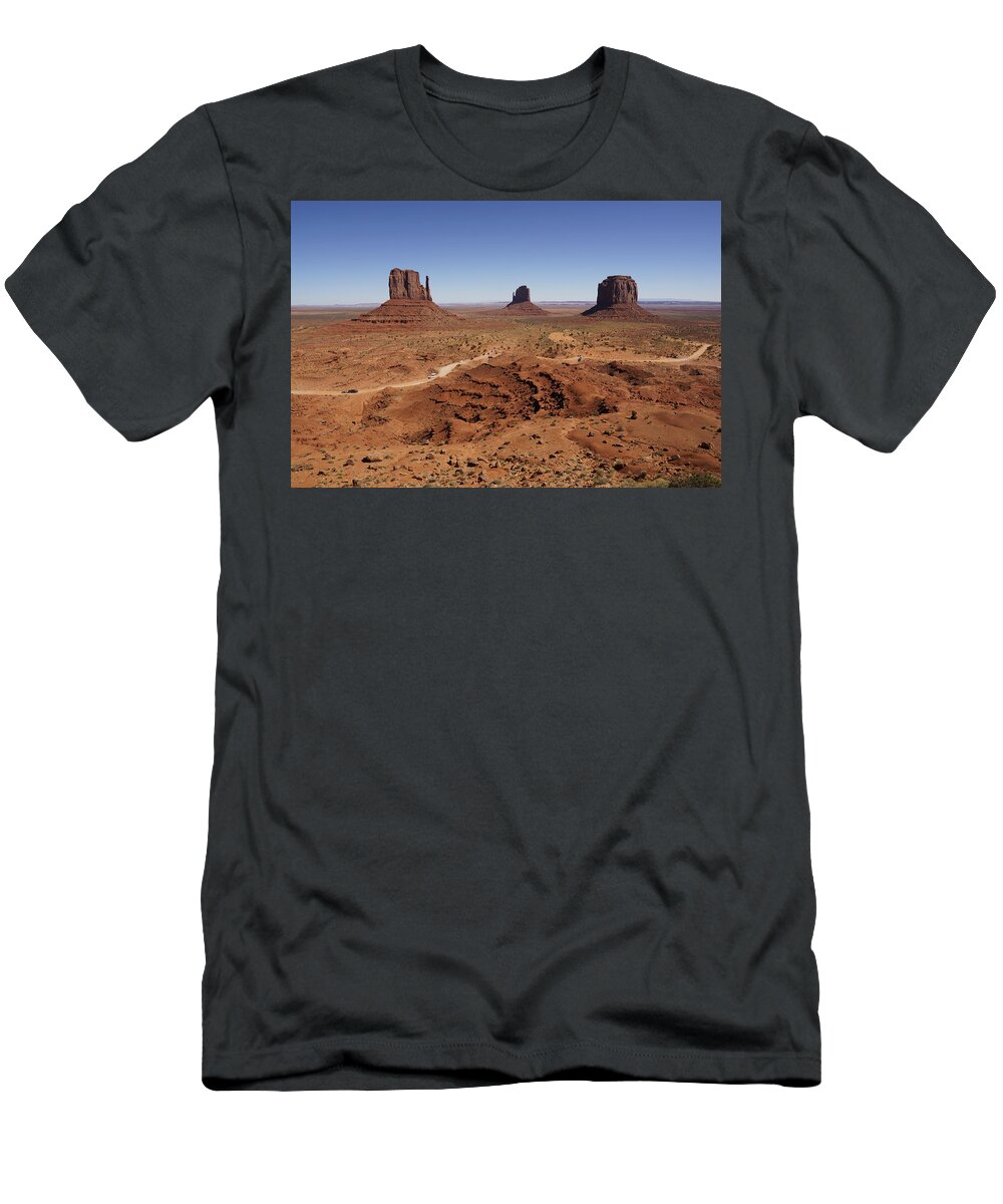 531241 T-Shirt featuring the photograph Mittens In Monument Valley Arizona by Hiroya Minakuchi