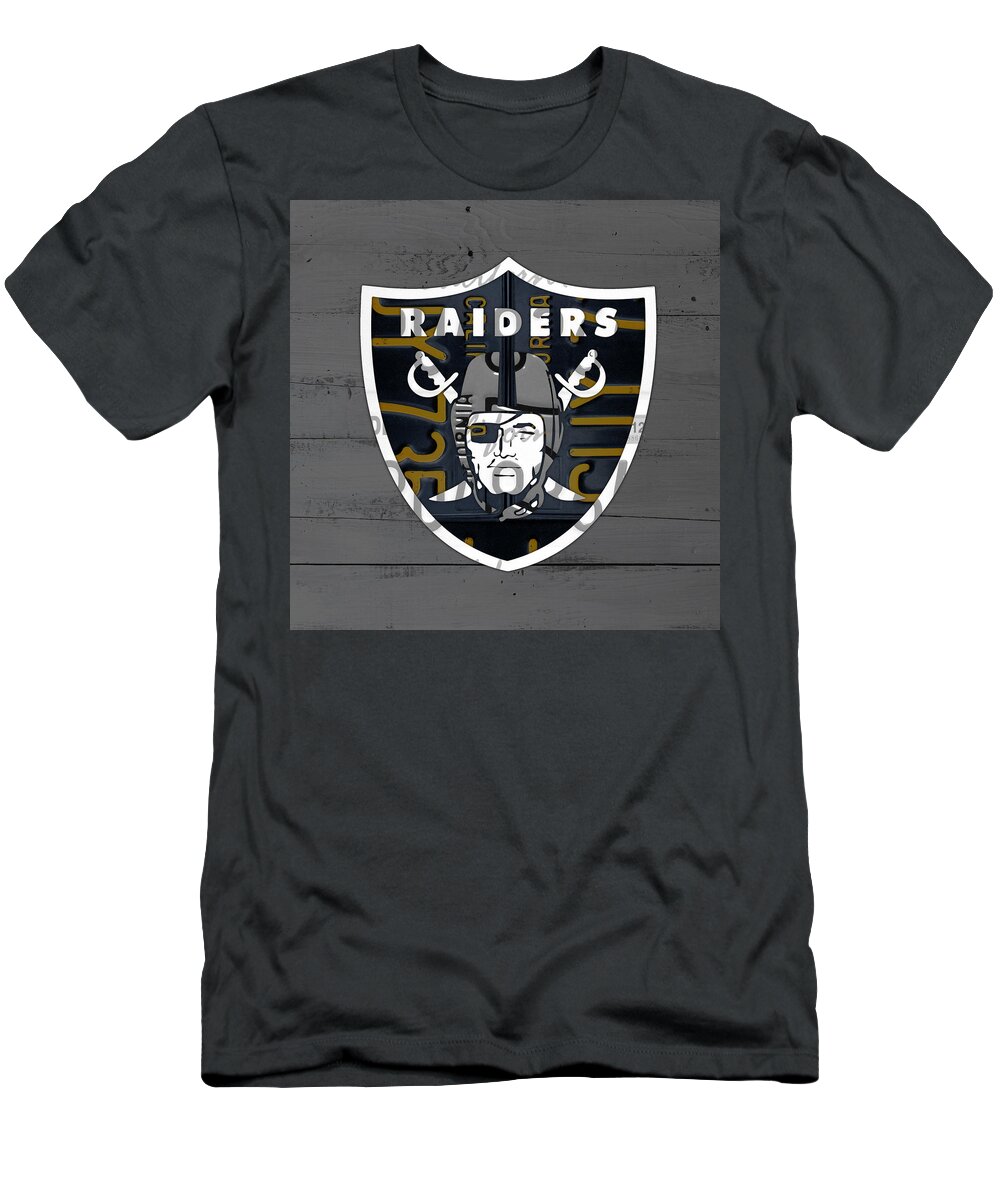 Oakland Raiders Football Team Retro Logo California License Plate Art  T-Shirt