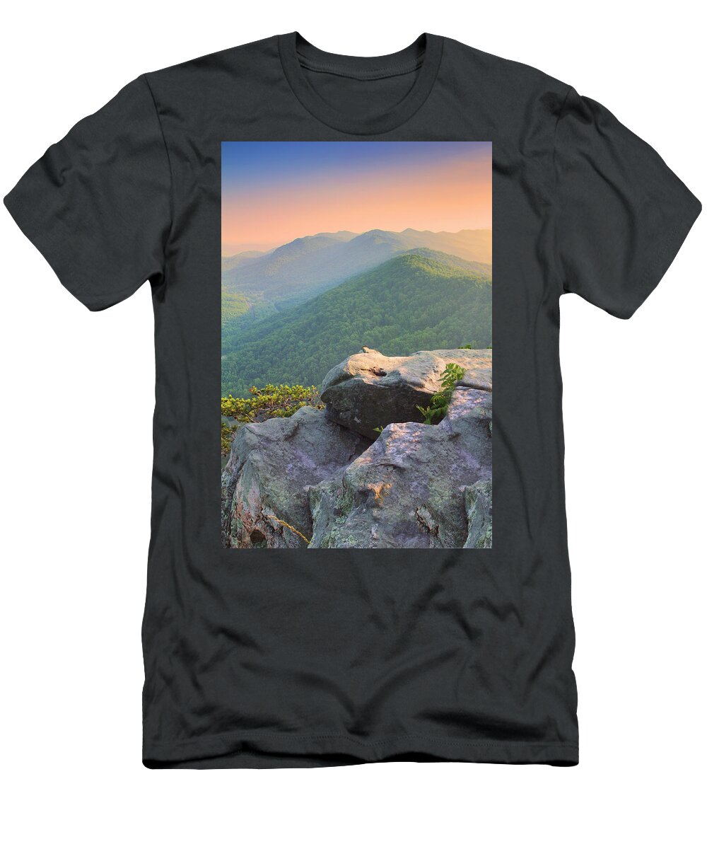 Cumberland Gap National Historical Park T-Shirt featuring the photograph Pinnacle Rock by Mary Almond