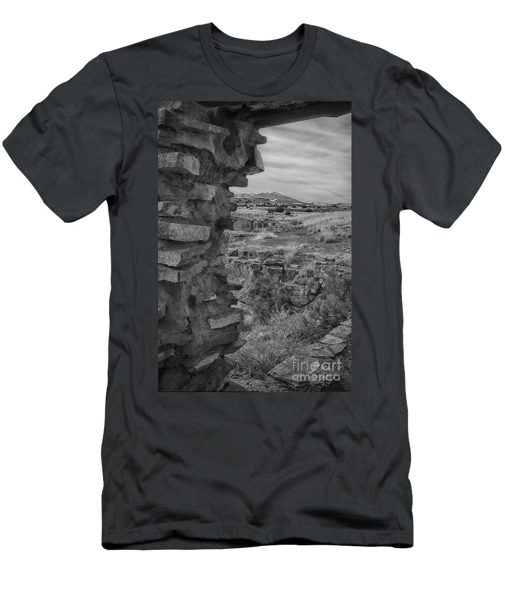 Navajo National Monument T-Shirt featuring the photograph Ruins-Black and White V4 by Douglas Barnard