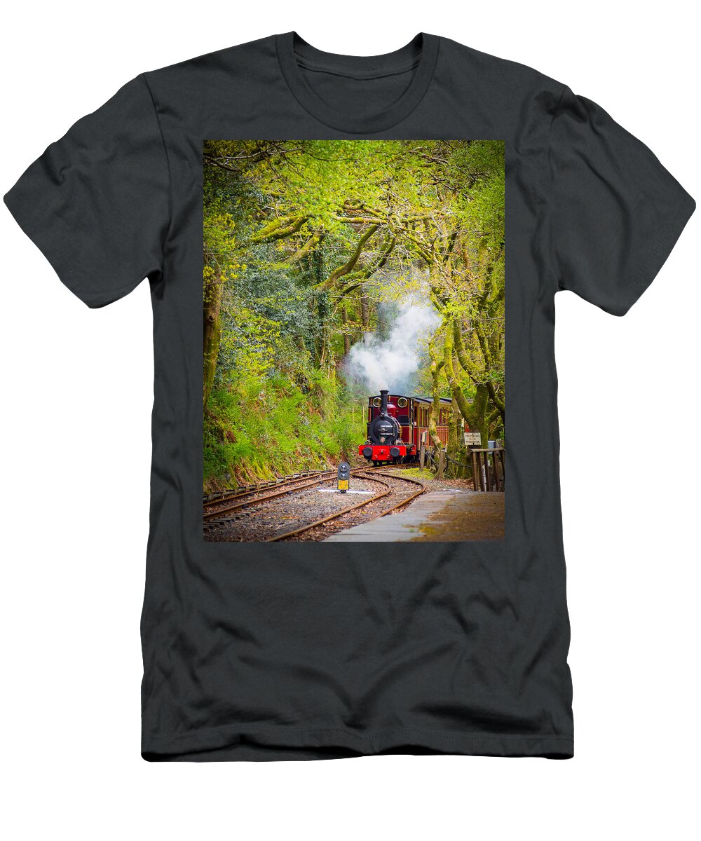Abergynolwyn T-Shirt featuring the photograph Talyllyn Railway Loco No 2 by Mark Llewellyn