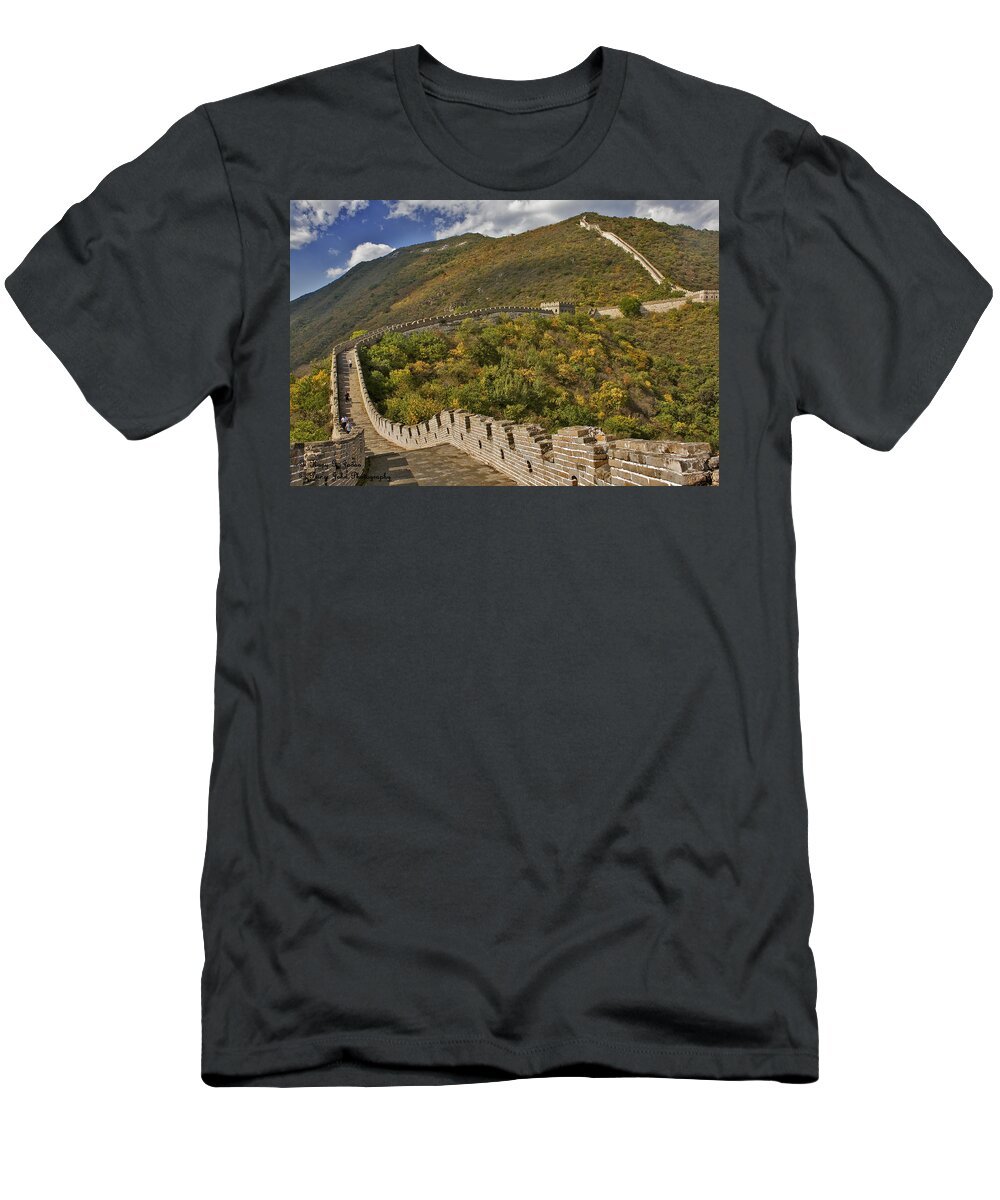 Great Wall Of China T-Shirt featuring the photograph The Great Wall Of China At Mutianyu 2 by Hany J