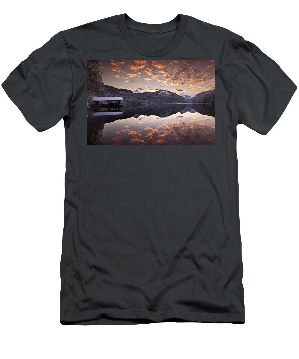 Water T-Shirt featuring the photograph The hut by the lake by Jorge Maia