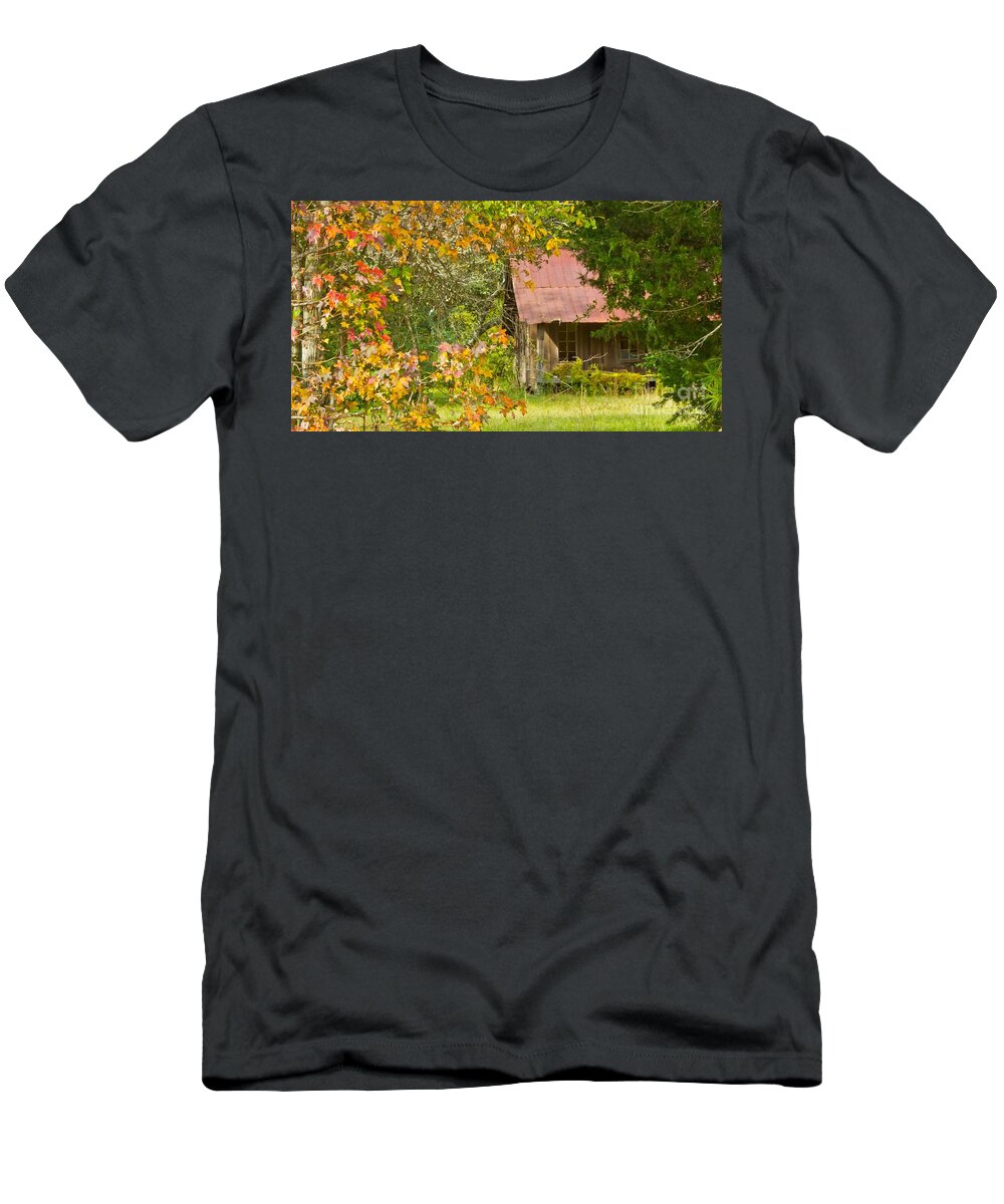Michael Tidwell Photography T-Shirt featuring the photograph The Old Homestead 3 by Michael Tidwell
