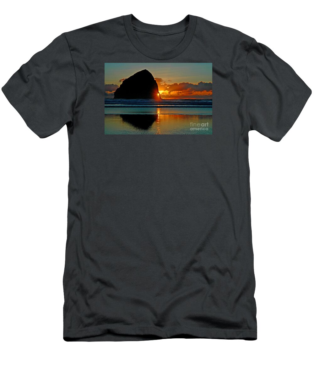 Pacific T-Shirt featuring the photograph Threading The Needle by Nick Boren