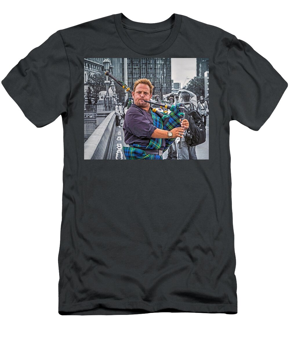 Piper T-Shirt featuring the photograph Westminster Piper by Keith Armstrong