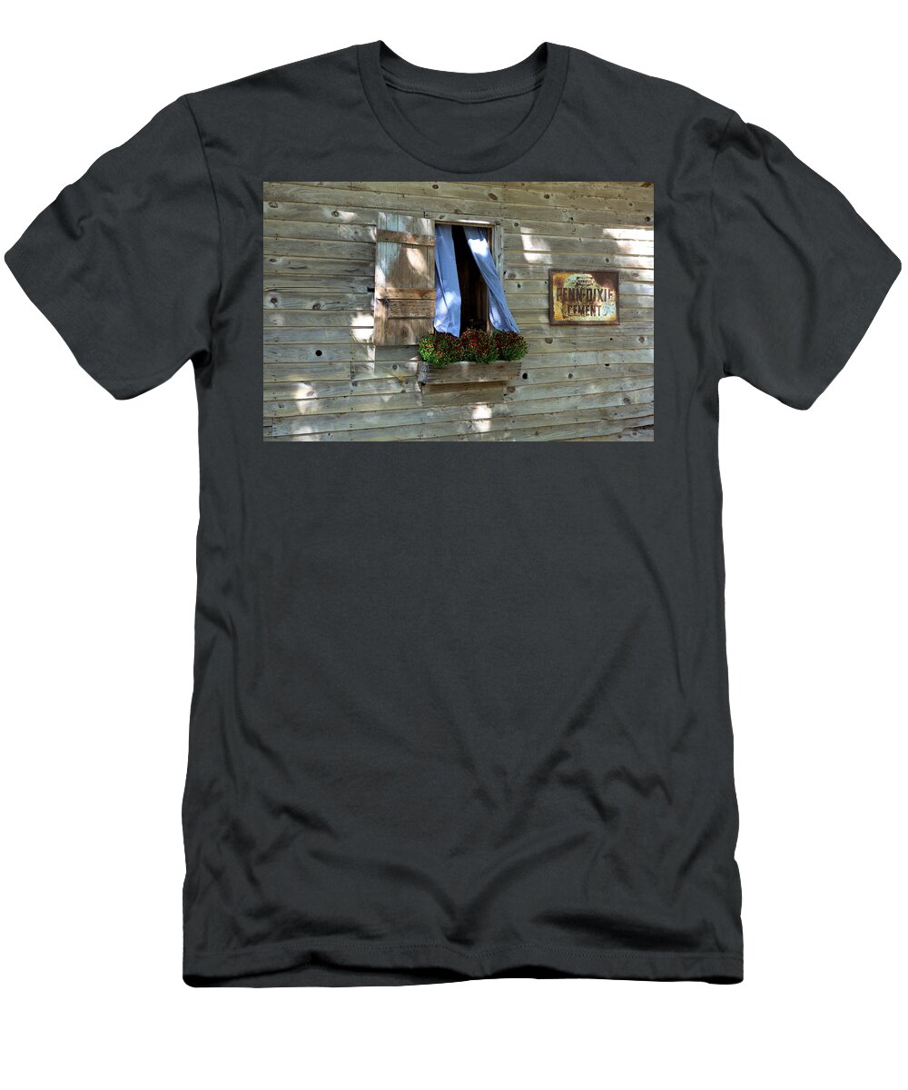 2631 T-Shirt featuring the photograph Window and Flowerbox by Gordon Elwell