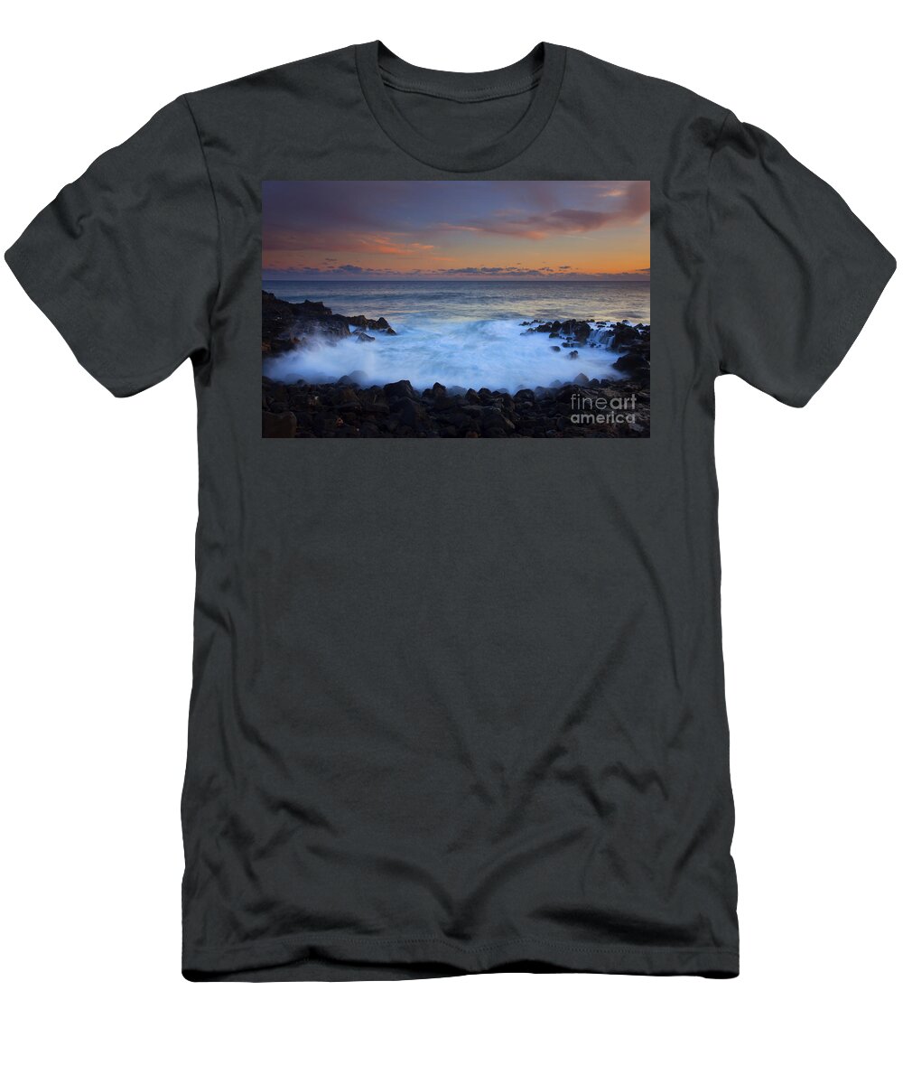 Kauai T-Shirt featuring the photograph Flooding the Gaps by Michael Dawson