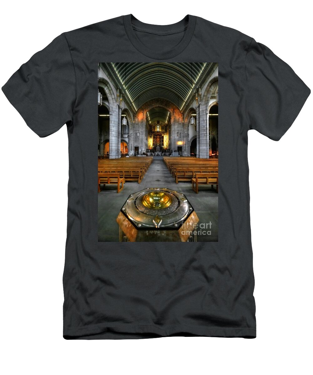 Yhun Suarez T-Shirt featuring the photograph Leeds Cathedral Baptismal Font And Nave by Yhun Suarez