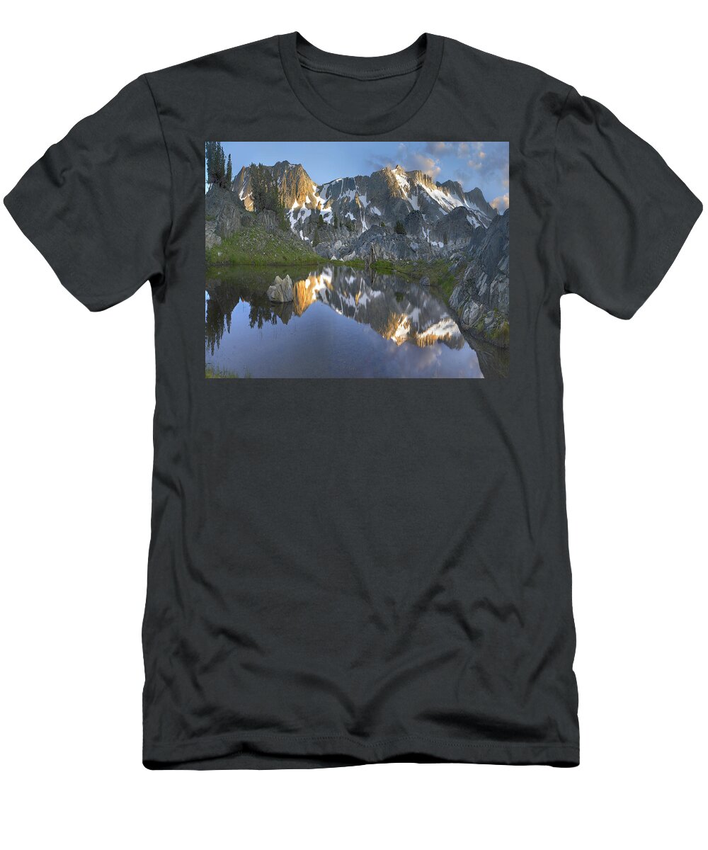 00486953 T-Shirt featuring the photograph Reflections In Wasco Lake Twenty Lakes by Tim Fitzharris