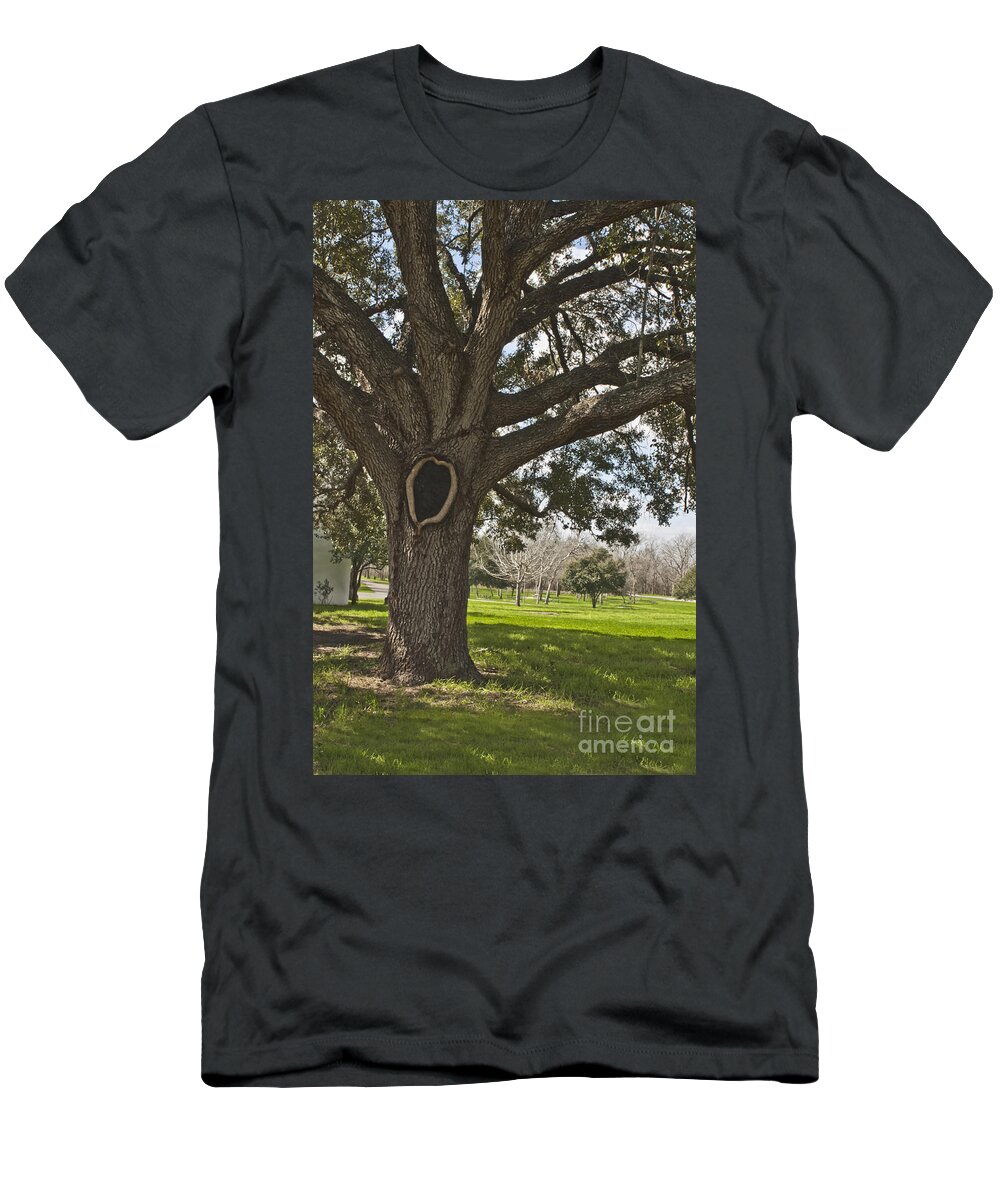 Goliad T-Shirt featuring the photograph Remember Goliad by Kim Henderson