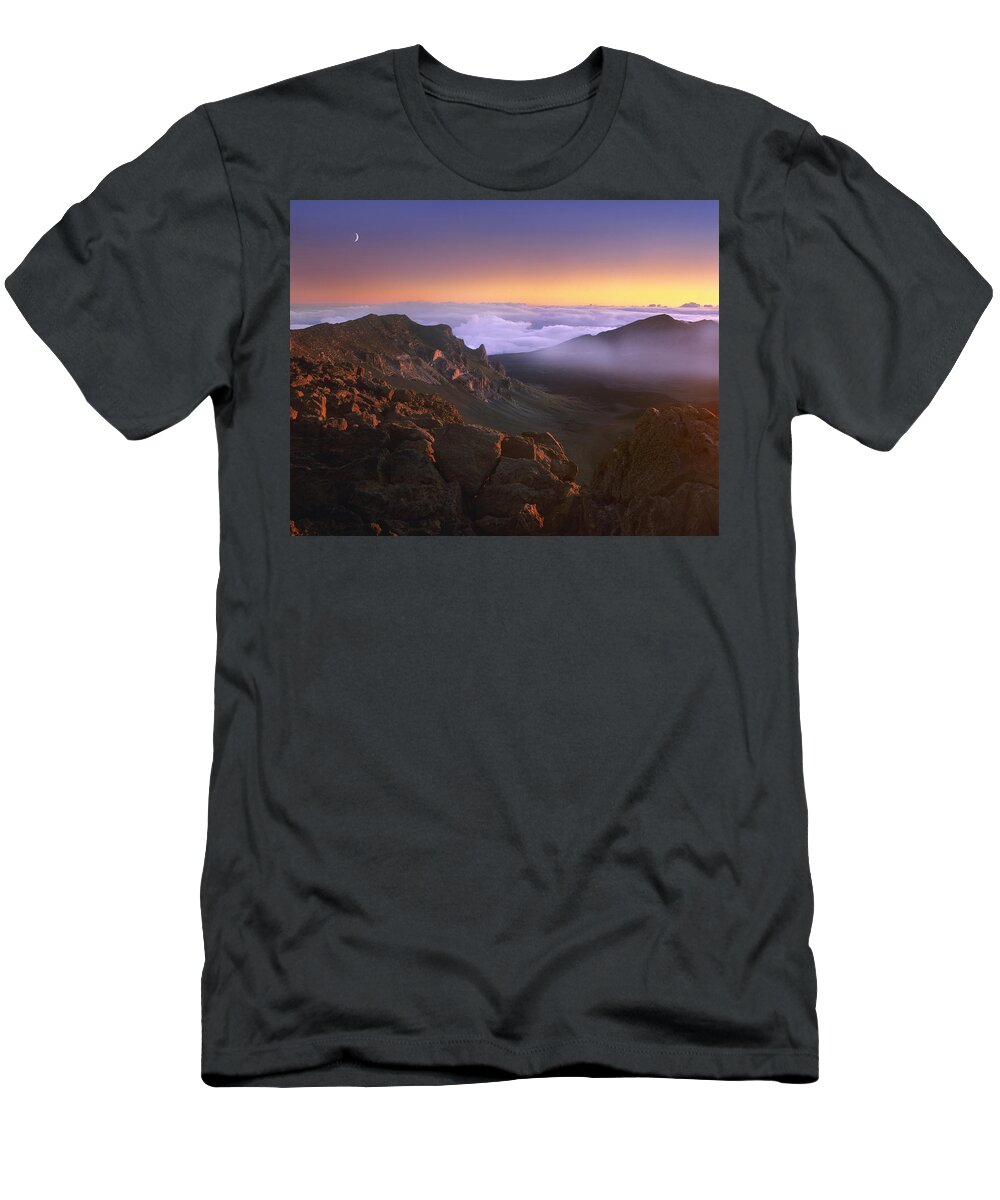 00176798 T-Shirt featuring the photograph Sunrise And Crescent Moon Overlooking by Tim Fitzharris