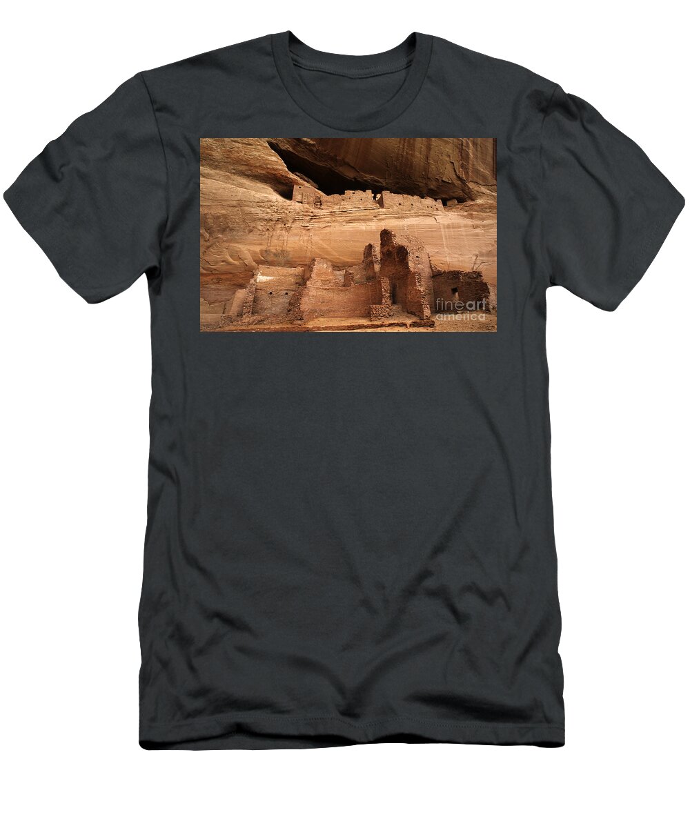 White House T-Shirt featuring the photograph White House Ruin Canyon De Chelly by Bob Christopher