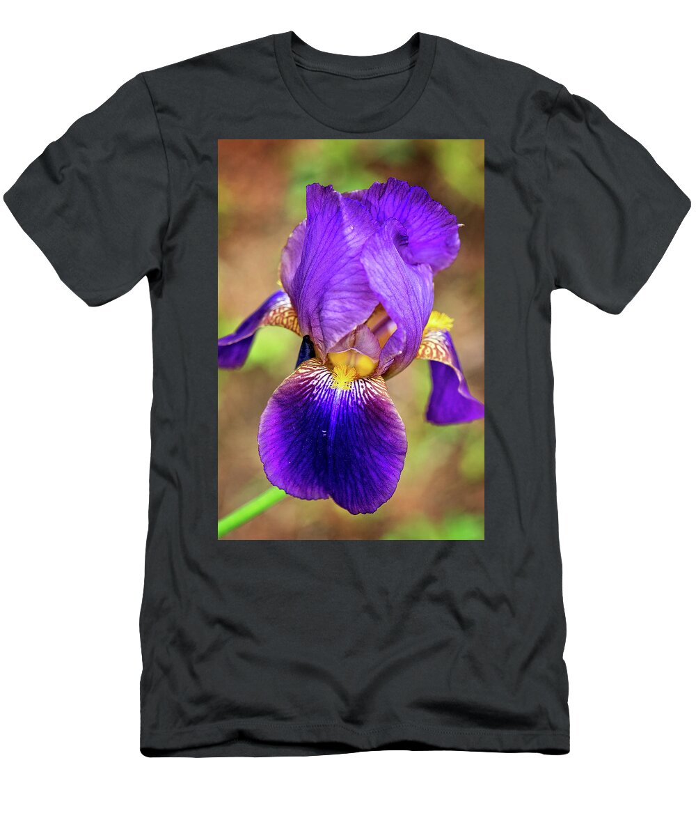 Purple Bearded Iris Print T-Shirt featuring the photograph Purple Bearded Iris Print #1 by Gwen Gibson