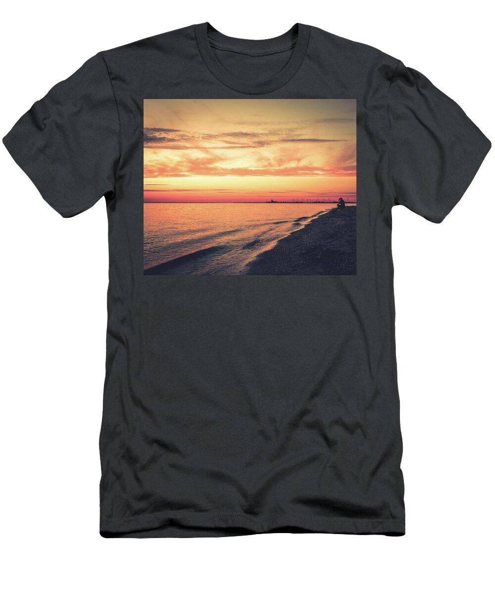 Hamburg T-Shirt featuring the photograph Lake Erie Sunset #10 by Dave Niedbala
