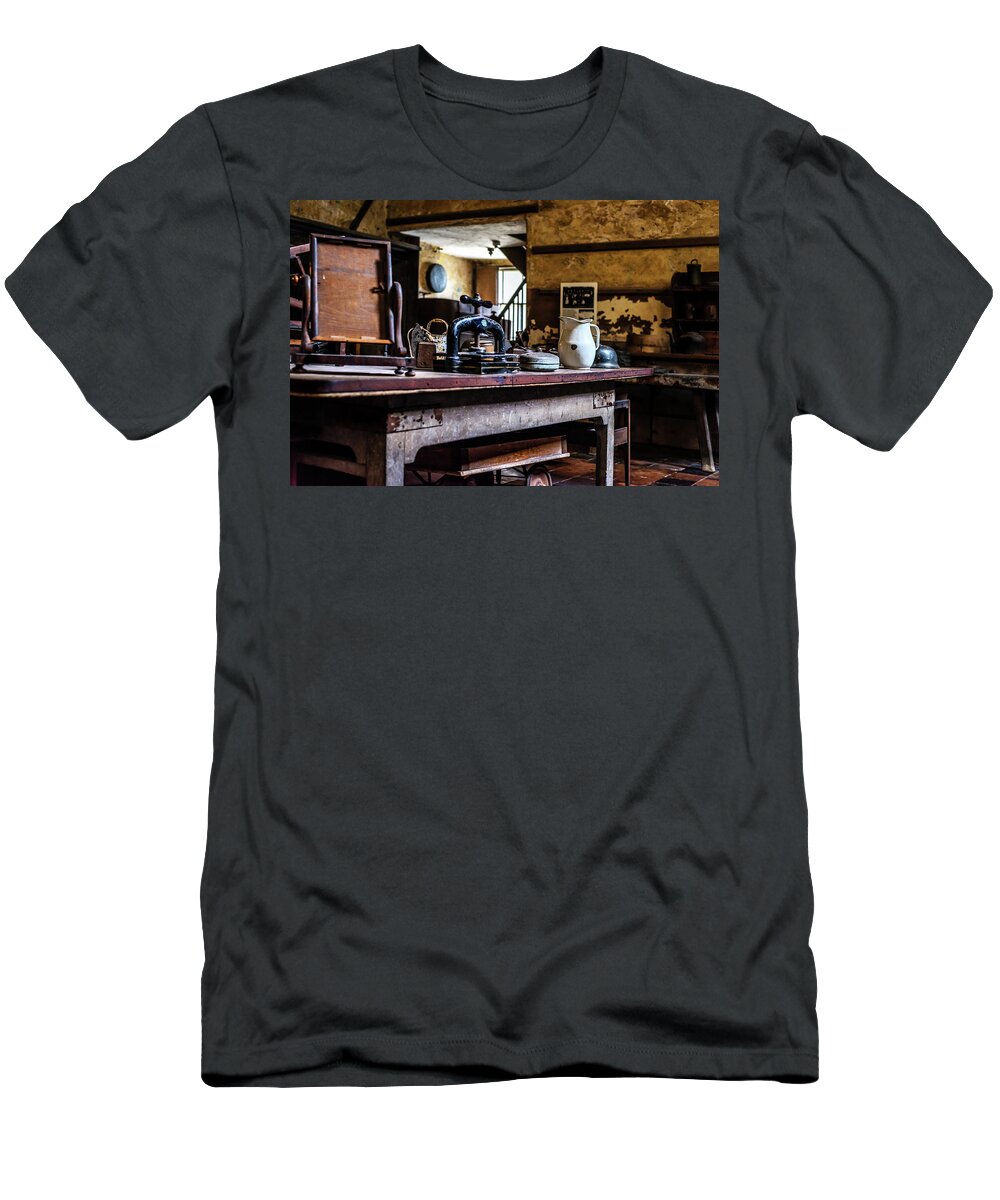 Kitchen T-Shirt featuring the photograph 17th Century Kitchen by Nick Bywater