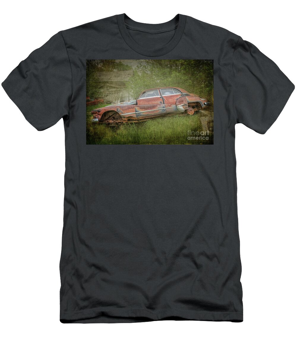 Rusty Cars T-Shirt featuring the photograph 1948 Buick Roadmaster by John Strong