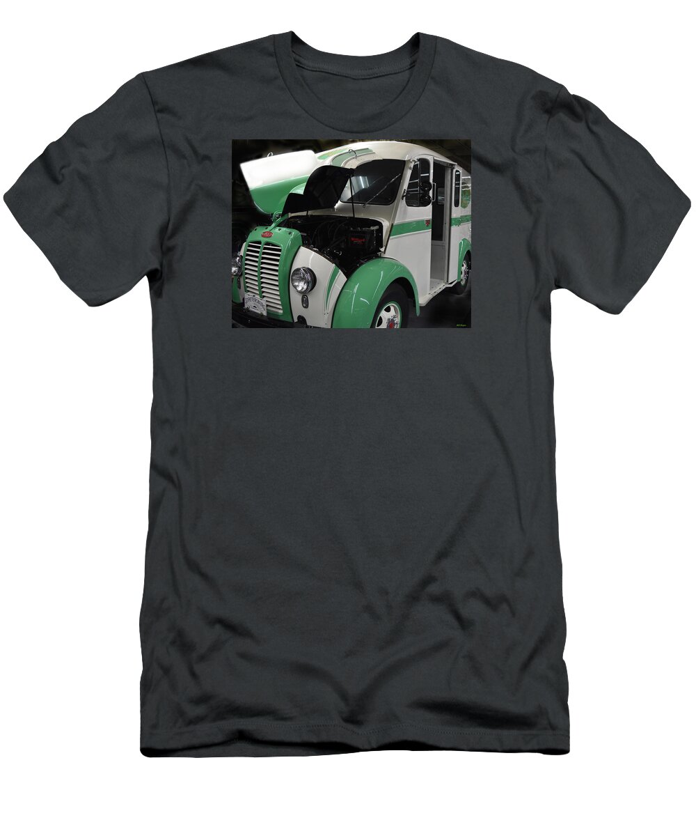 Art T-Shirt featuring the photograph 1957 Divco Classic Dairy Truck 2 by DB Hayes
