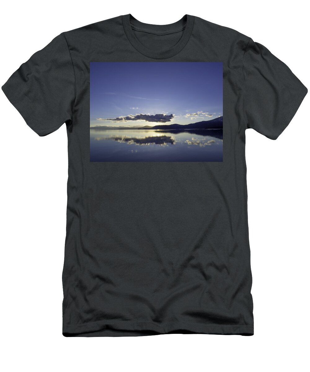 Usa T-Shirt featuring the photograph 200 Mile Mirror by Martin Gollery