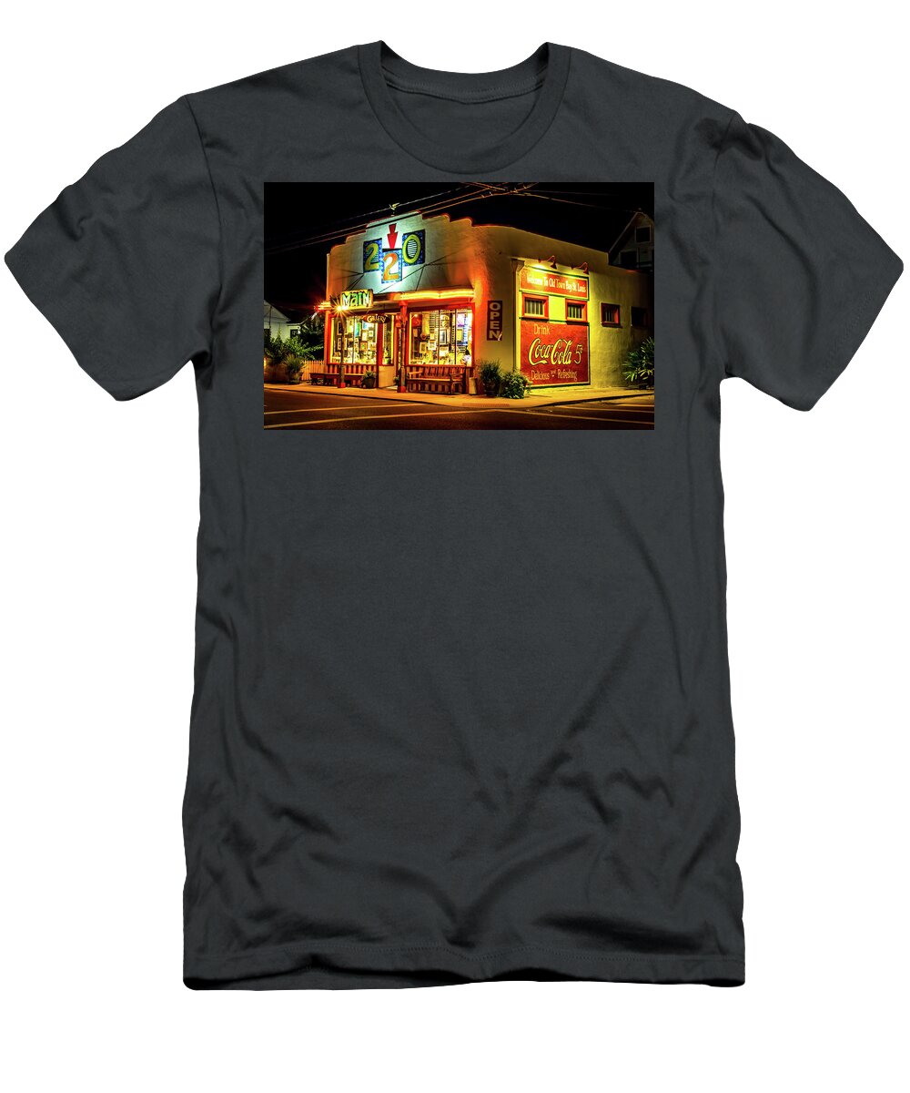 Building T-Shirt featuring the photograph 220 Main by JASawyer Imaging