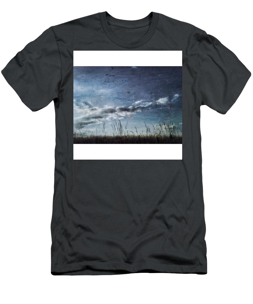 Lumia1520 T-Shirt featuring the photograph Abendwolkig

#wolkig #abend #nokia by Mandy Tabatt