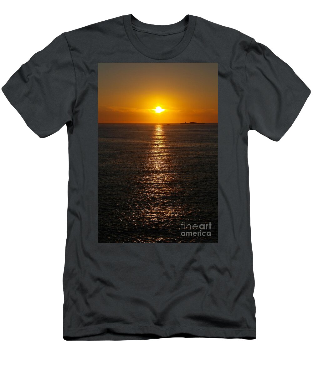 Sun T-Shirt featuring the photograph Across the sea by Andy Thompson
