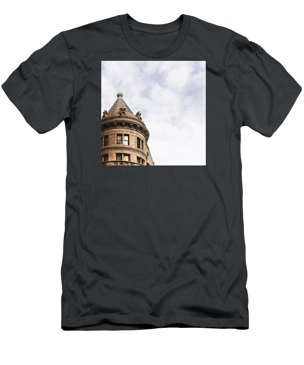 New York City T-Shirt featuring the photograph American Museum of Natural History by Sophie Jung