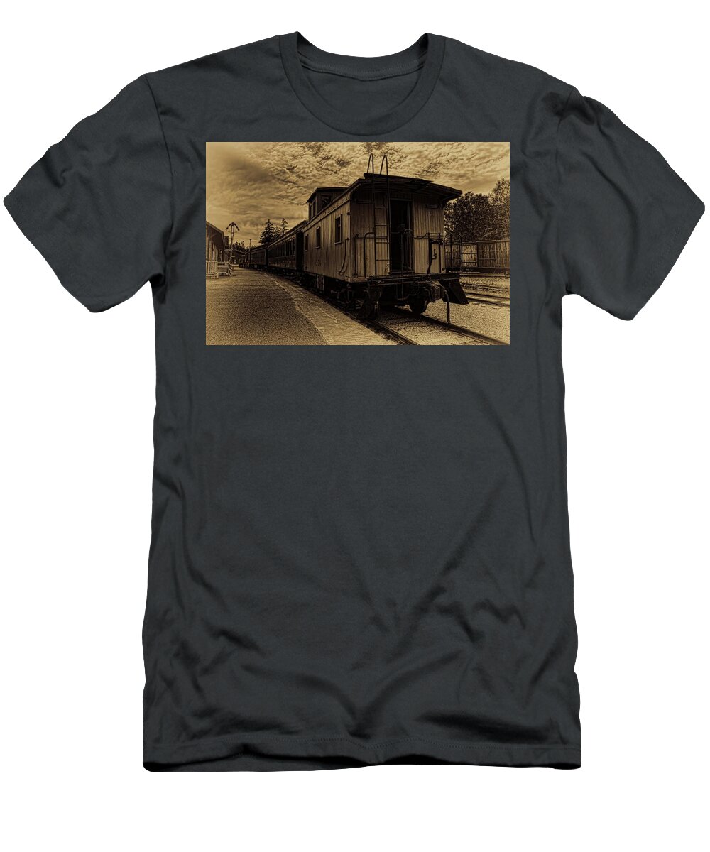Sepia T-Shirt featuring the photograph Antique Iron Range Caboose by Dale Kauzlaric